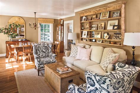Southern Country Cottage Living Room