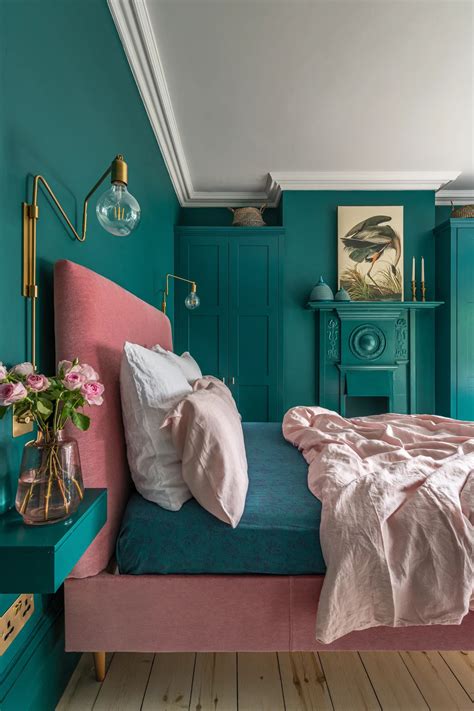 Teal Bed