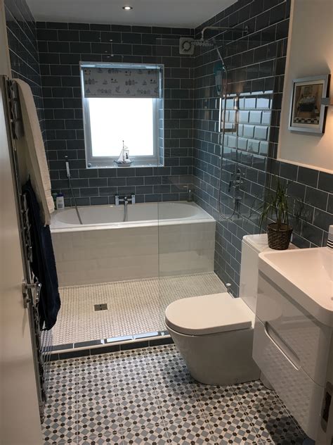 Toilet in Bathroom Shower Designs