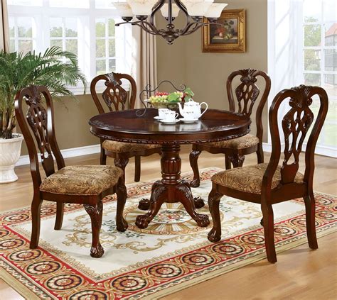 Traditional Dining Room Chairs