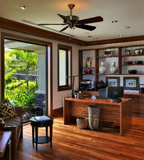 Tropical Home Office