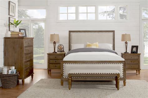 Upholstered Bedroom Sets