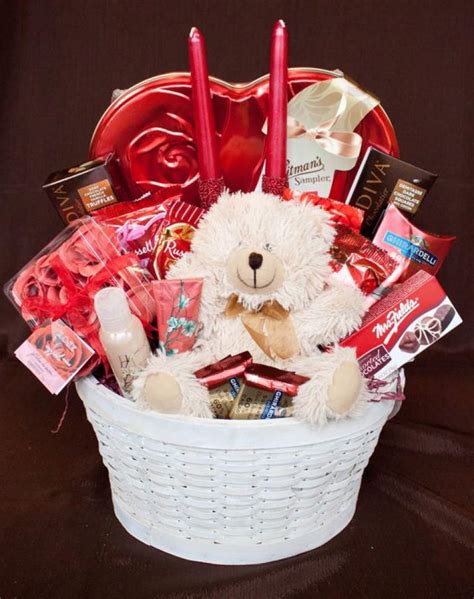 Valentine Gift Basket Ideas