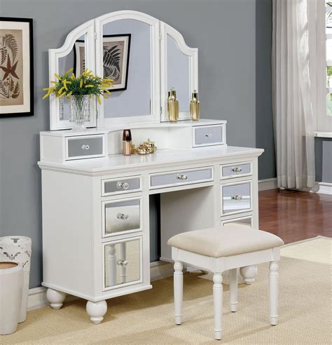 Vanity Dresser with Drawers