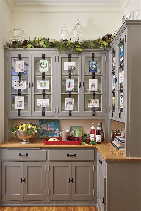 Ways to Decorate Kitchen Cabinets