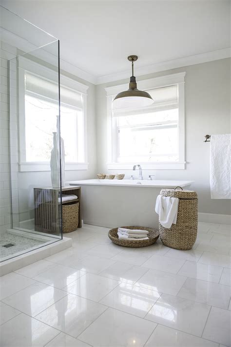 White Bathroom Floor Ideas