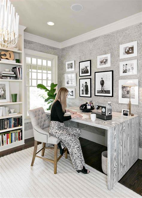 White Home Office Decor Ideas