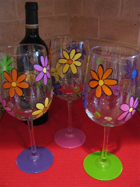 Wine Glass Painting Ideas