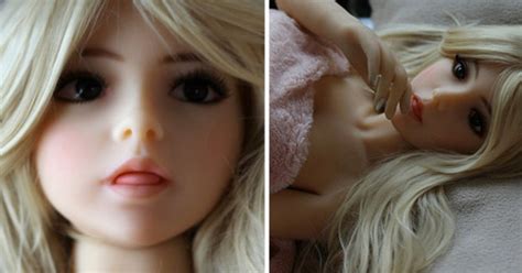 Barbie Dolls Sucks Cock