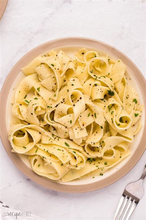 Butter Cheese Noodles