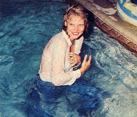 Cathy Lee Crosby nackt - Cathy Lee Crosby Nude Pictures Photos Playbo...