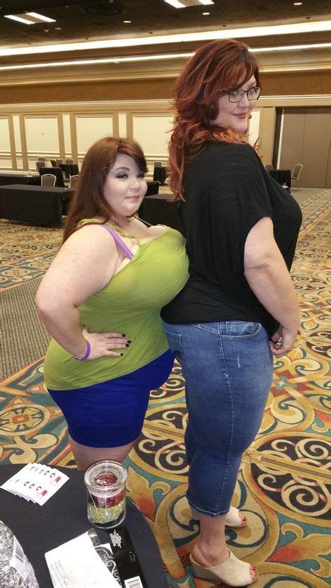 Curvy Big Tit Lesbians