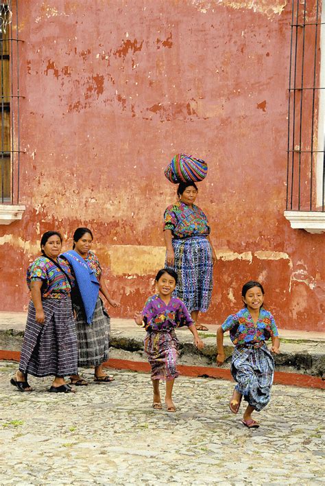 Girls From Antigua Guatemala