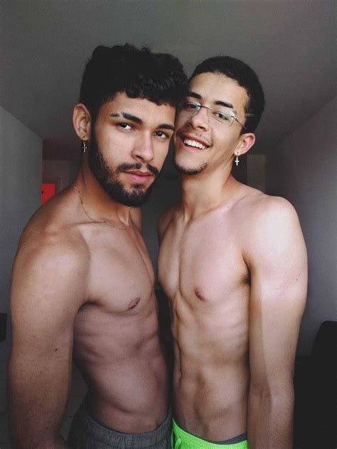 Horny Gay Men Kissing