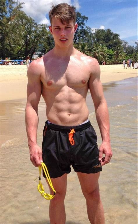 Hot Guy Nude Beach Porn