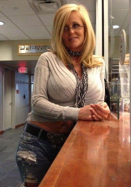 Nude Blonde Milfs With Big Tits