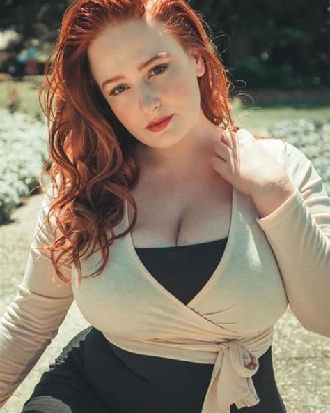 Redhead Curvy Porn