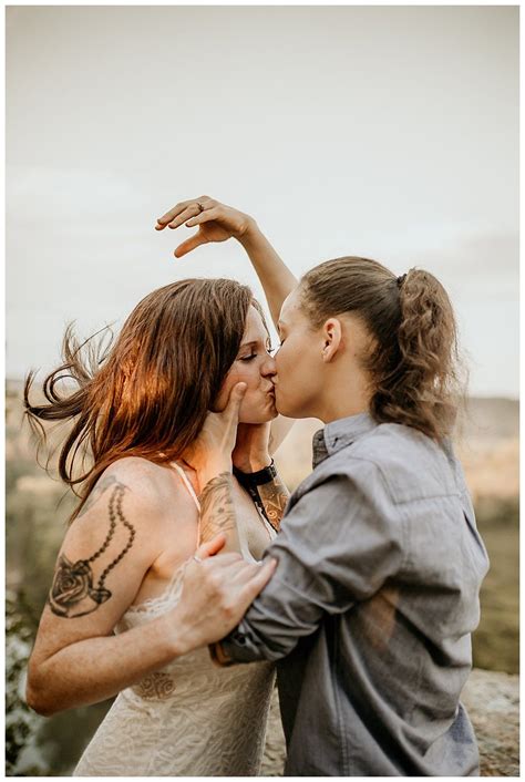 Sexy Lesbian Photography