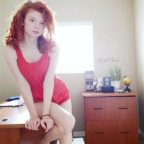 Sexy Redhead Masturbating