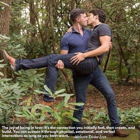 Slow Gay Kissing