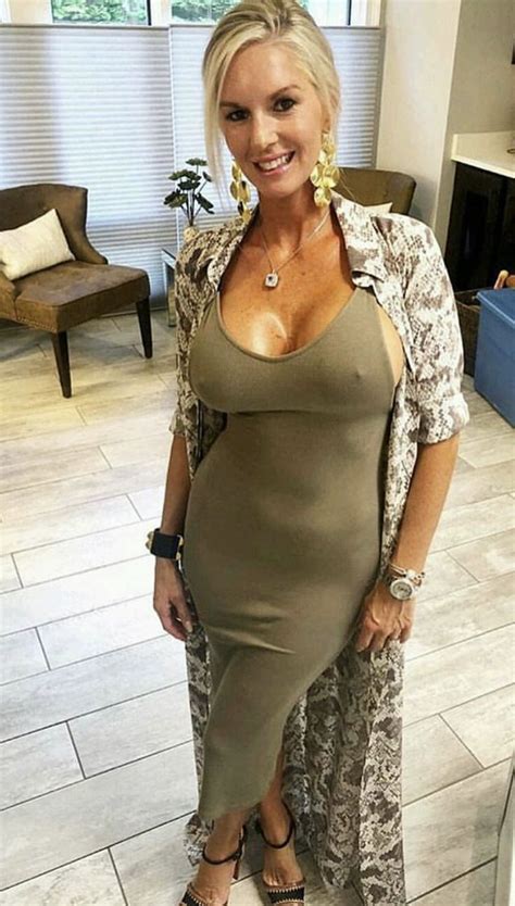 Standing Naked Mature Milf
